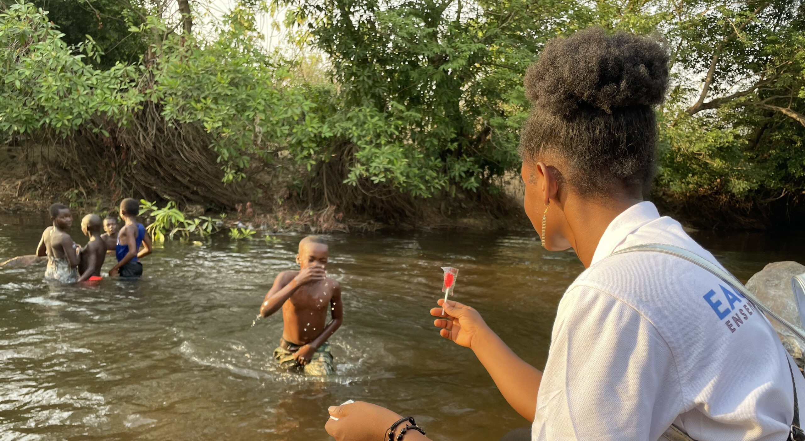 Lire la suite à propos de l’article Pourquoi l’association Eau Z’Enfants existe ?