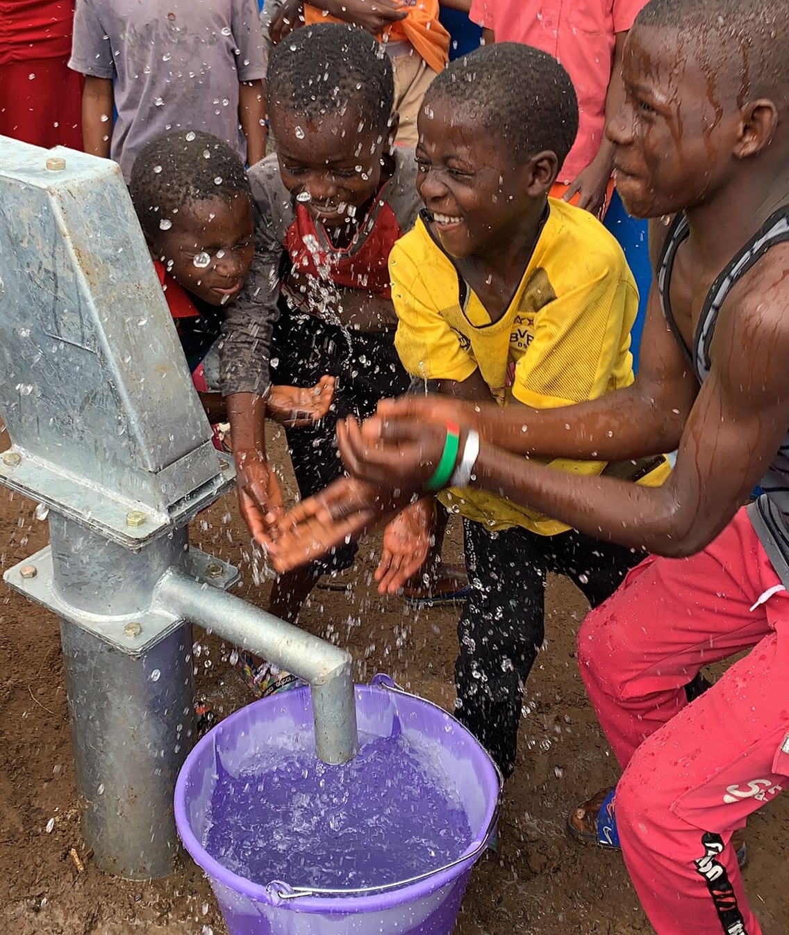 Lire la suite à propos de l’article Journée mondiale de l’eau 2024 : la crise de l’eau en Afrique